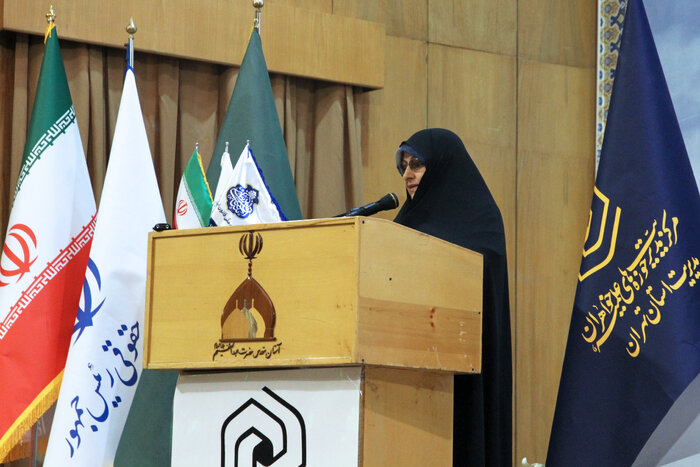 حجاب مغایرتی با پیشرفت زن ندارد/جمهوری اسلامی الگوی انحرافی غرب را به چالش کشید