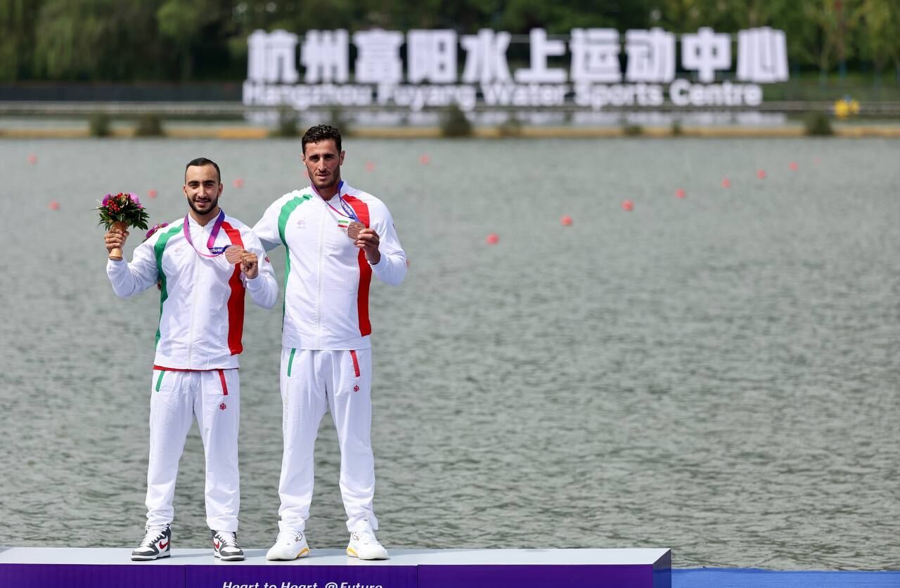 Medalla de bronce para Irán en Kayak doble