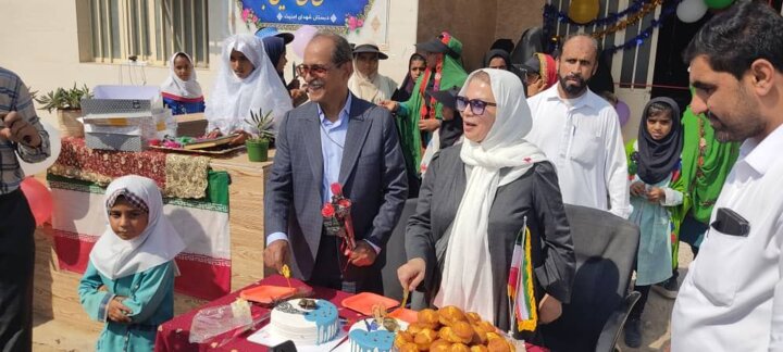 ۲ مدرسه خیرساز در روستاهای رمین و کمب چابهار افتتاح شد