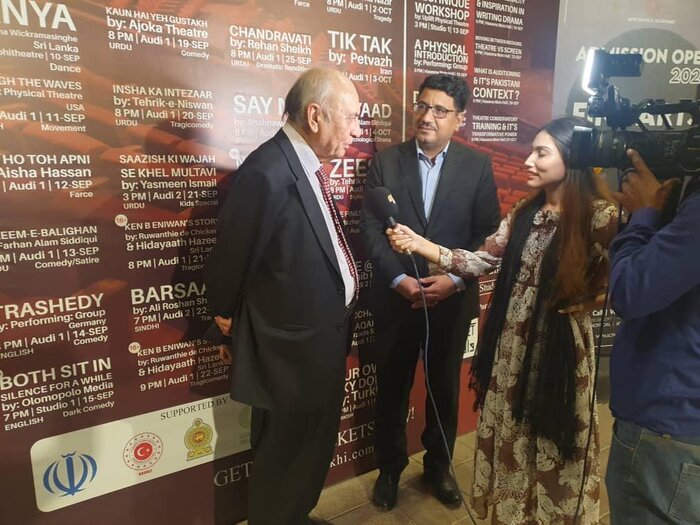 نمایش "تیک‌تاک" در کراچی، هنرنمایی هنرمندان ایرانی در جشنواره تئاتر پاکستان