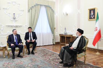 En tant qu’un puissant voisin, l’Iran est prêt à contribuer à résoudre les différends entre l’Azerbaïdjan et l’Arménie