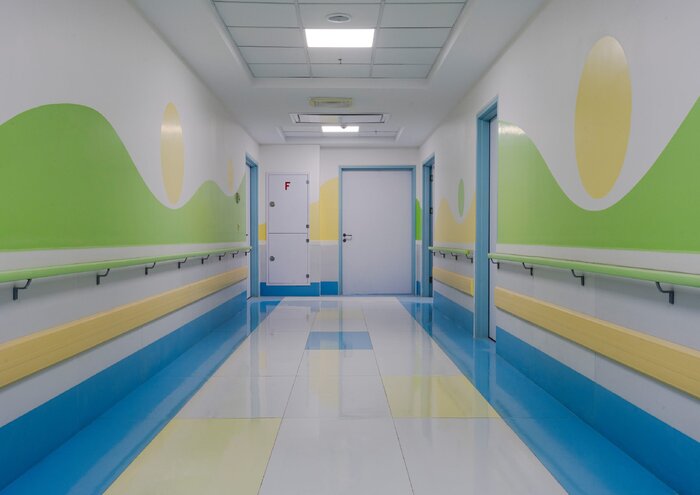 بیمارستان کودکان حکیم چراغ امید بیماران بی بضاعت