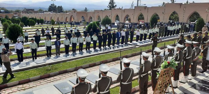 عضو مجلس خبرگان: وظیفه نیروی انتظامی در حفاظت از حدود الهی سنگین‌تر است