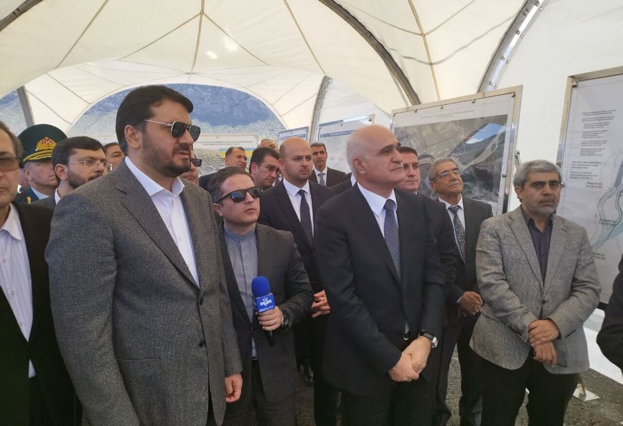 آغاز بتن‌ریزی ساخت پل آغبند در مرز ایران و آذربایجان