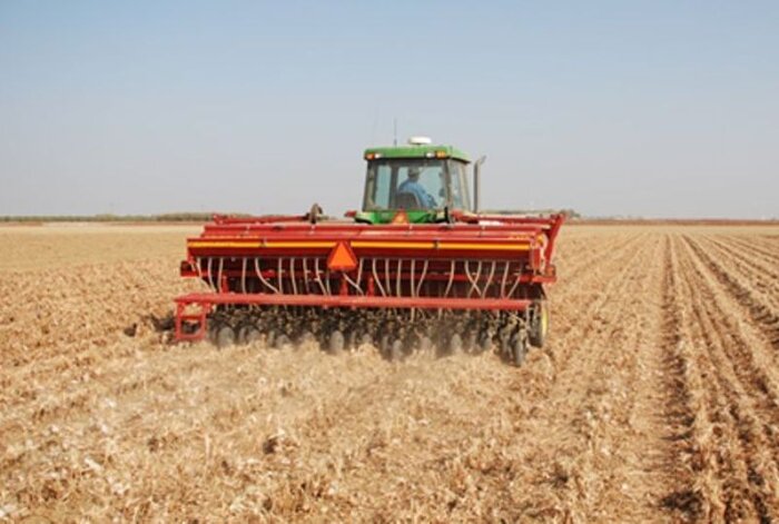 افزایش بهره‌وری با اجرای ۱۱۰ هزار هکتار کشاورزی حفاظتی در همدان