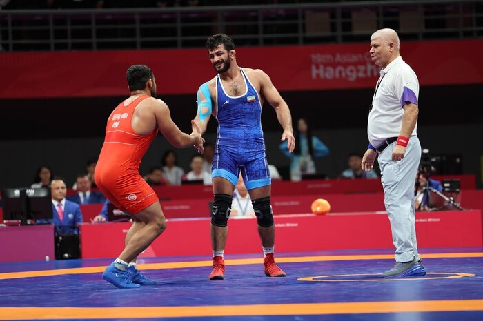 تکمیل پازل المپیکی کشتی آزاد با جنگ گلادیاتورها