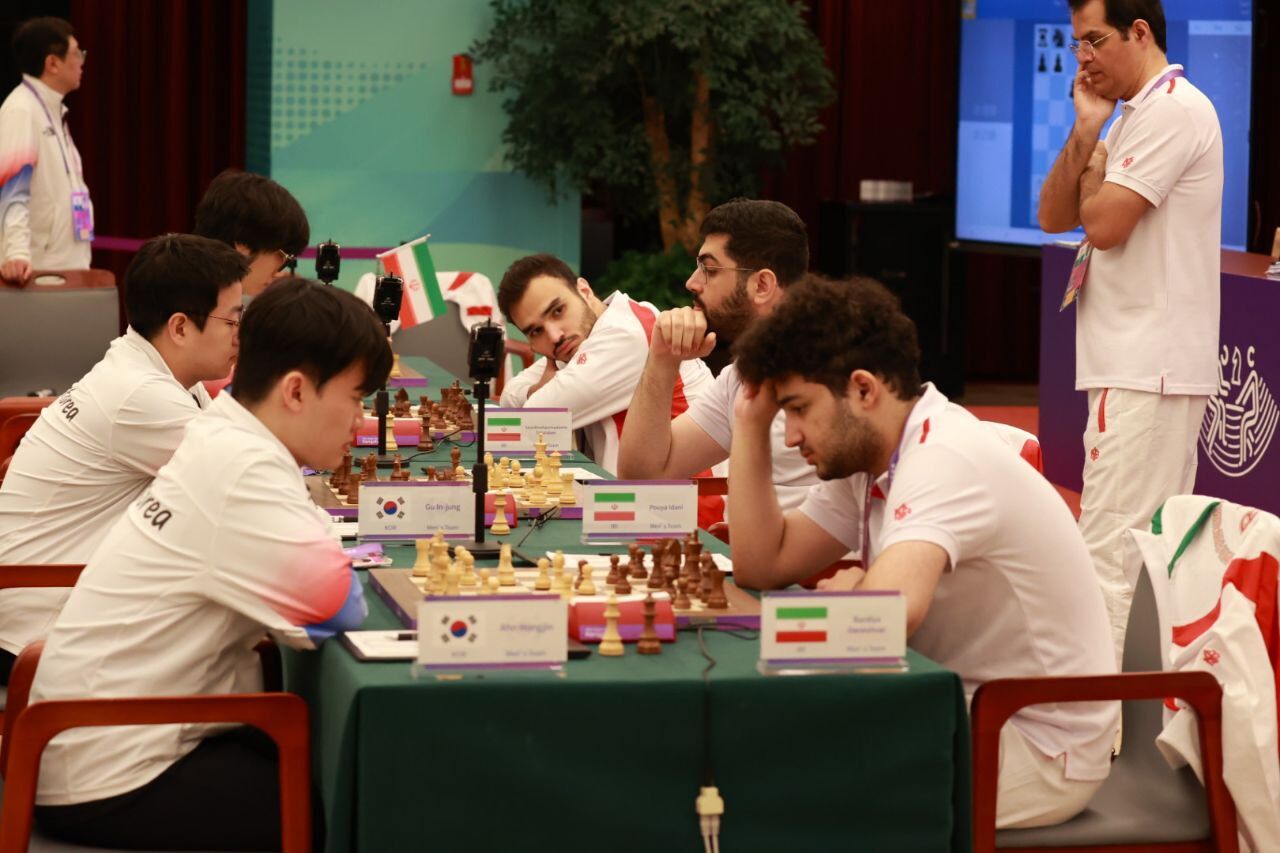 Iran’s chess team wins historic gold medal in Asian Games