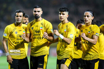 Sepahan defeats Sanat Naft Abadan  4-1 in IPL