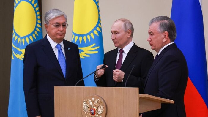 آغاز عرضه گاز روسیه به ازبکستان با توافق پوتین، توکایف و میرضیایف