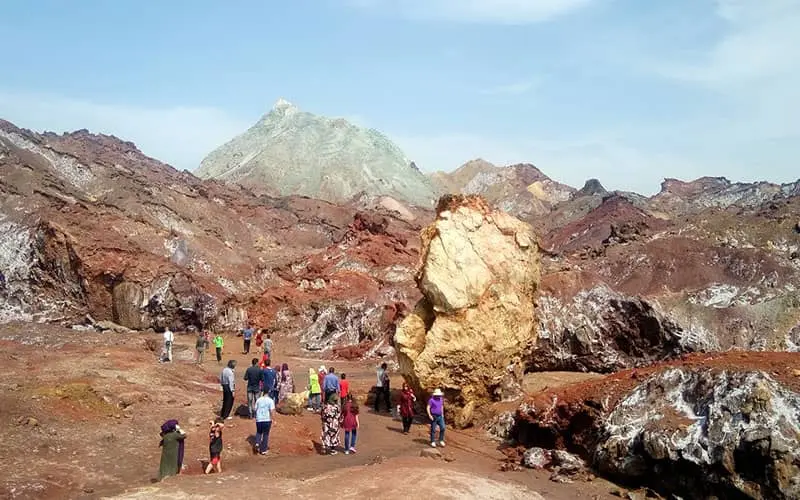دره رنگین کمان جزیره هرمز؛ شگفتی زمینشناسی