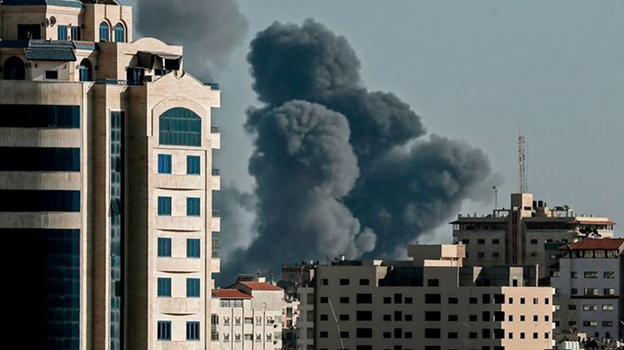 طوفان الاقصى في يومها الثالث.. ارتفاع عدد القتلى في صفوف الاحتلال واستمرار العدوان الإسرائيلي على غزة