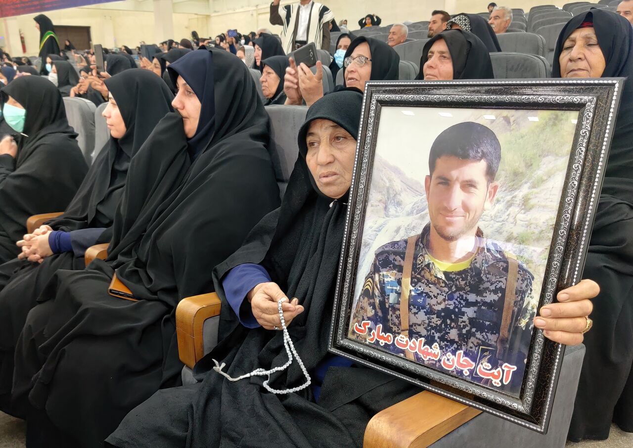 کنگره شهدا و عطرآگین شدن لرستان به نام شهیدان کنگره شهدا و عطرآگین شدن لرستان به نام شهیدان