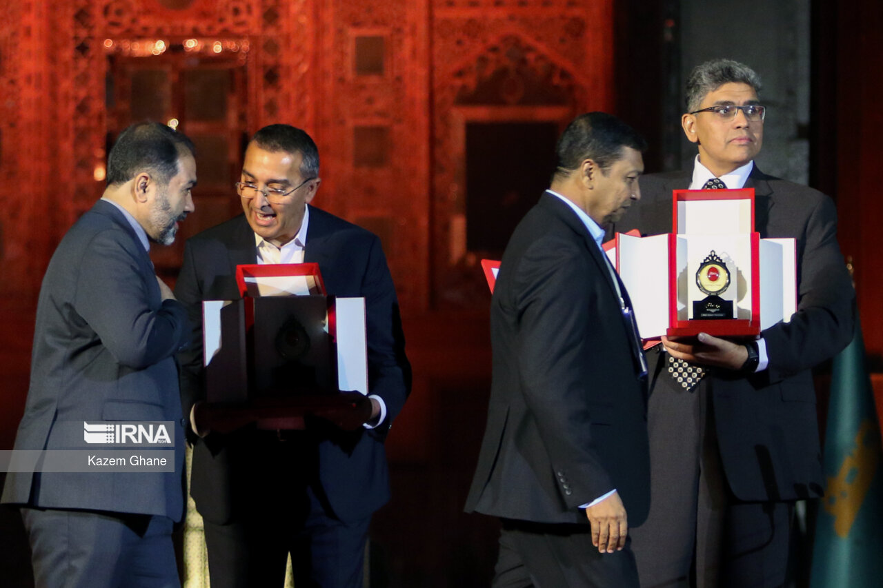 کسب جایزه مصطفی (ص) به منزله قدردانی جهانی از «احمد حسن» است 3 کسب جایزه مصطفی (ص) به منزله قدردانی جهانی از «احمد حسن» است