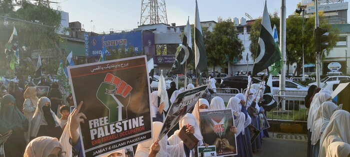 فریادهای «لبیک یا قدس» و «مرگ بر اسرائیل» در پایتخت پاکستان طنین انداز شد+عکس و فیلم