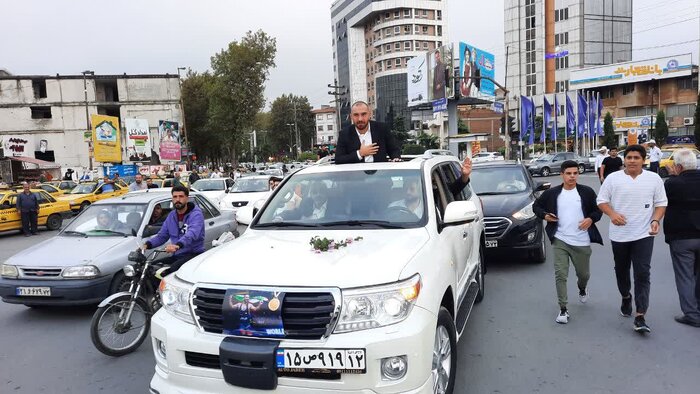 «آقای پادشاه» به خانه بازگشت