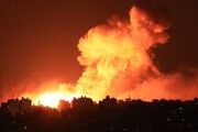 جنگنده‌های رژیم صهیونیستی با بمب‌های فسفر سفید غزه را بمباران کردند + فیلم