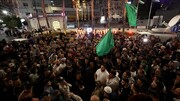 راهپیمایی فلسطینیان در رام الله برای همبستگی با مردم غزه و حماس + فیلم