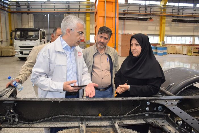 نخستین محصول خط تولید راه اندازی شده توسط رییس جمهور وارد ناوگان خدمات شهری تبریز شد