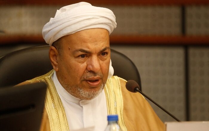 وزیر اقتصاد: مناطق آزاد را آزاد می کنیم