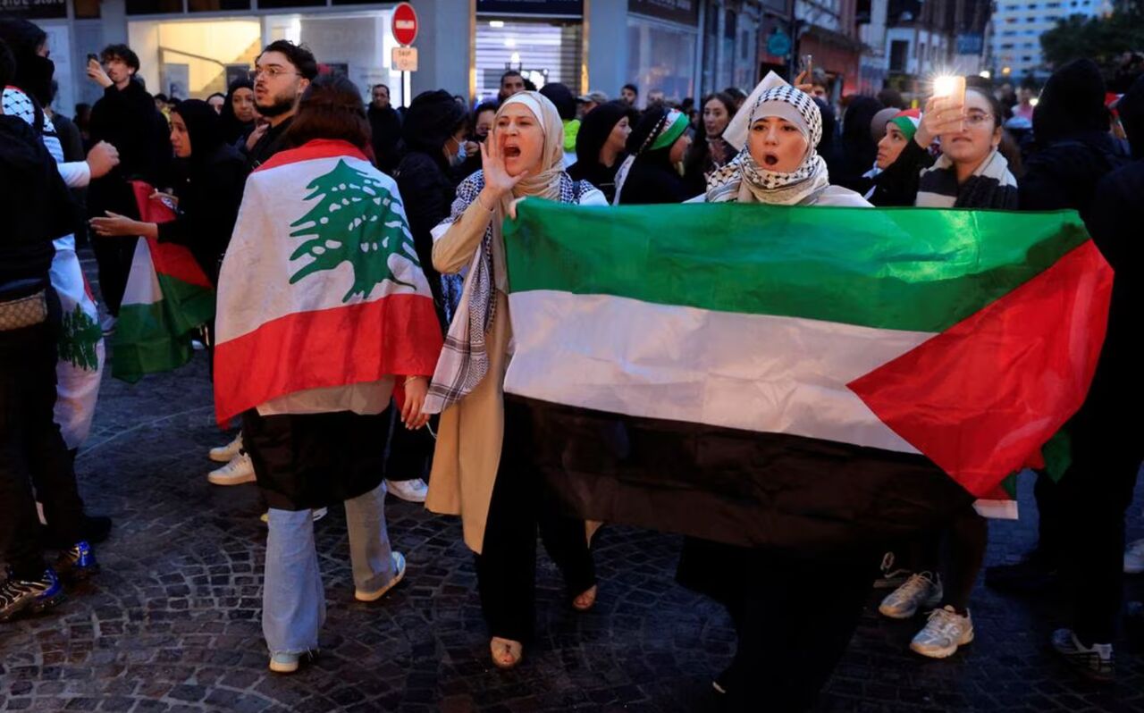 درگیری پلیس فرانسه با راهپیمایی کنندگان حامی مردم فلسطین + فیلم
