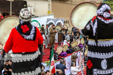 Grape and apple harvest festival in west Iran