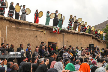 Grape and apple harvest festival in west Iran