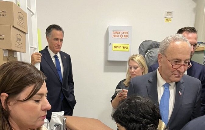 انتقال سناتورهای آمریکایی به پناهگاهی در تلآویو از ترس حملات راکتی مقاومت فلسطین+عکس