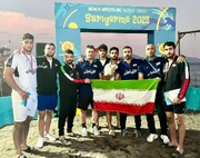 منتخب المصارعة الساحلية الايراني يفوز ببطولة العالم
