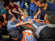 Imágenes de sacar los mártires palestinos por debajo de escombros