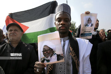 Sheikh  Zakzaky welcomed in Iran's Mashhad