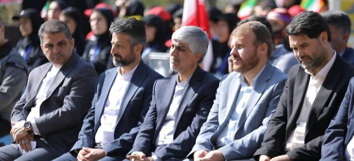 افتتاح نخستین مسابقات مینی فوتبال روستاییان با حضور وزیر ورزش