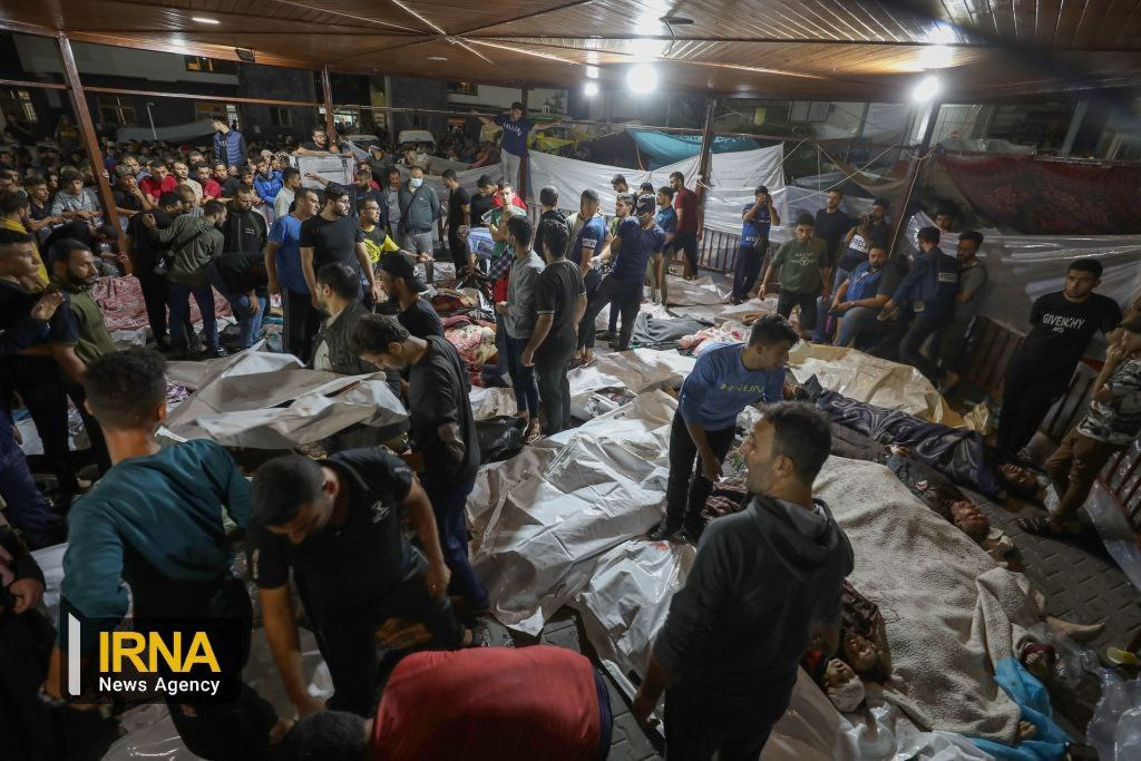 جهان در بهت حمله وحشیانه اسرائیل به بیمارستان غزه، ۸۰۰ فلسطینی شهید شدند
