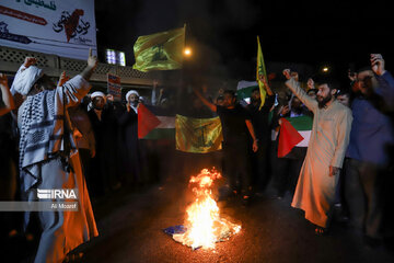 Gathering in southwest Iran in protest to Zionist crimes