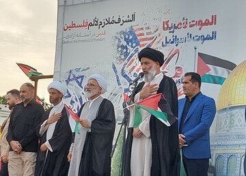 نماینده ولی فقیه در خوزستان: پنهان‌سازی جنایات اسرائیل، توهین به بشریت است