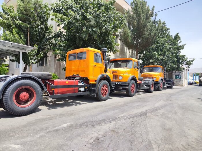 ماشین آلات خدمات شهری کمالشهر نوسازی شد