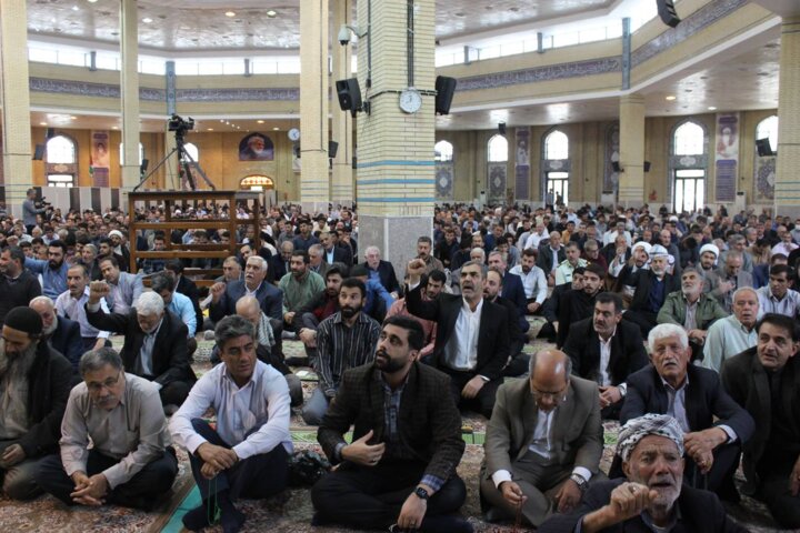 امام جمعه ایلام: راه نورانی حاج قاسم سلیمانی پررهرو و برای همیشه تاریخ ماندگار است