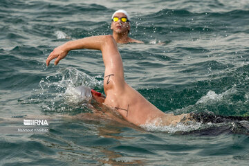 Sea swimming in Persian Gulf