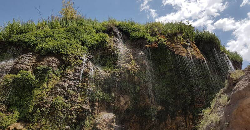 آبشار آسیاب خرابه؛ جاذبهای تماشایی در آذربایجان شرقی