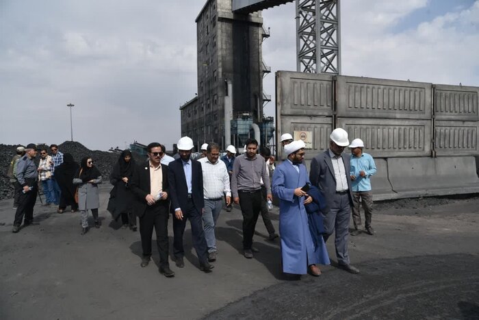 احیای کارخانه کُک طبس برای بینیازی از واردات + فیلم