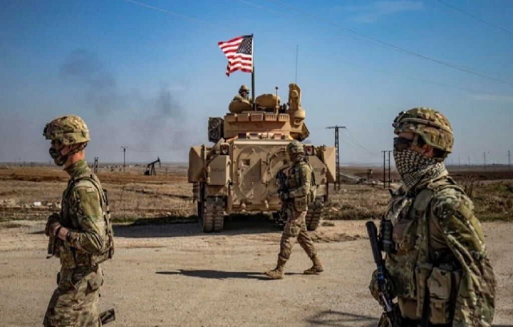 حملات پهپادی به پایگاه‌های نظامیان آمریکایی در سوریه + فیلم