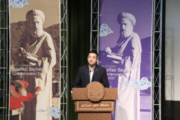 شاعر برجسته افغانستان: نثر بیهقی در تحکیم هویت ملی نقش مهمی دارد