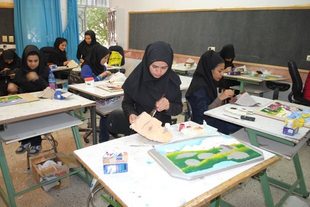 افزایش چهار درصدی استقبال دانشآموزان فارس از هنرستانها طی یکسال