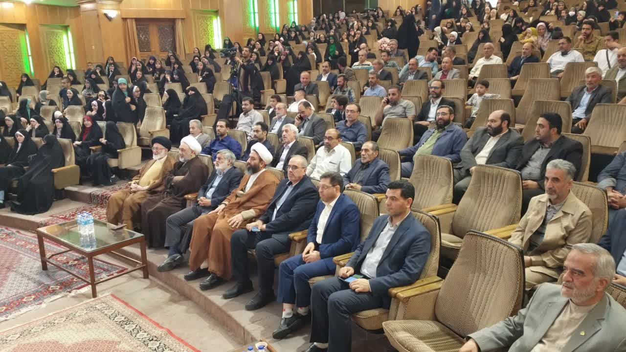 قاضی عسکر: آستان عبدالعظیم حسنی حافظان جوان قرآن بیشتری تربیت کند