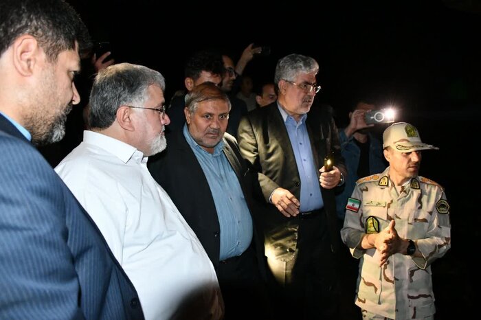 استاندار آذربایجانغربی در جمع مردم روستای سیلزده سوریک ماکو حضور یافت