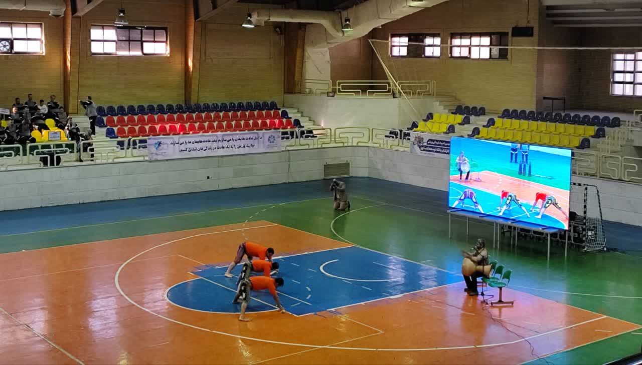 ۱۲۷ نفر در مسابقات ورزشی کارکنان بانک توسعه تعاون در زنجان شرکت کردند