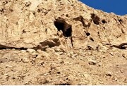 چرم نوشته‌های دوره ساسانی در غار زل دلیجان کشف شد