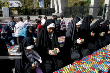 Rubik's Cube event in support of Gaza children