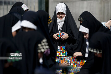 Rubik's Cube event in support of Gaza children