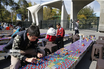 Rubik's Cube event in support of Gaza children