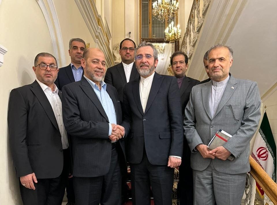 مساعد وزير الخارجية الايرانية يلتقي عضو المكتب السياسي لحركة حماس في موسكو